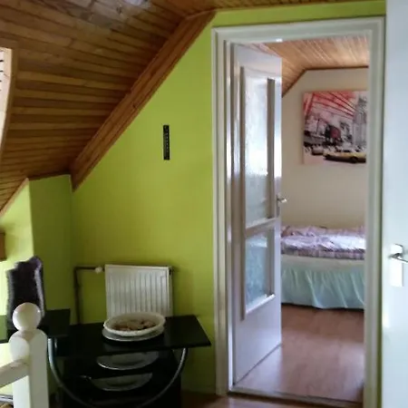 Waldhaus Hytte Kiskunhalas
